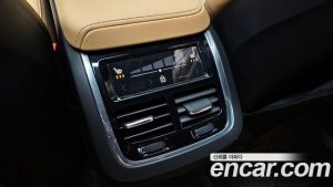 Volvo XC60 B5 Inscription 2022 года из Южной Кореи