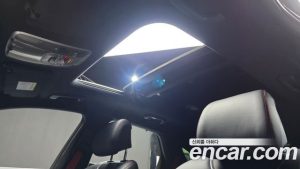 Genesis GV70 2.5T Бензин 2WD 2024 года из Южной Кореи