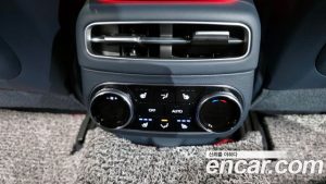 Genesis GV70 2.5T Бензин 2WD 2024 года из Южной Кореи