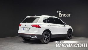 Volkswagen Tiguan 2.0 TDI Premium 2023 года из Южной Кореи