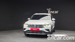 Volkswagen Tiguan 2.0 TDI Premium 2023 года из Южной Кореи