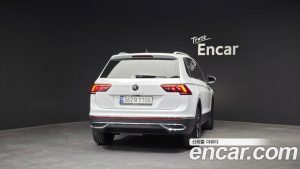 Volkswagen Tiguan 2.0 TDI Premium 2023 года из Южной Кореи