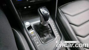 Volkswagen Tiguan 2.0 TDI Premium 2023 года из Южной Кореи