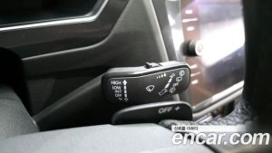 Volkswagen Tiguan 2.0 TDI Premium 2023 года из Южной Кореи