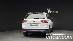 Volkswagen Tiguan 2.0 TDI Premium 2023 года из Южной Кореи