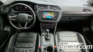 Volkswagen Tiguan 2.0 TDI Premium 2023 года из Южной Кореи