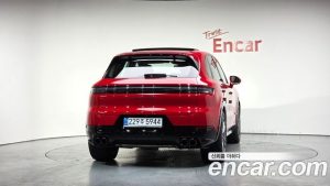 Porsche Cayenne 4.0 GTS 2025 года из Южной Кореи