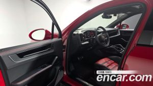 Porsche Cayenne 4.0 GTS 2025 года из Южной Кореи