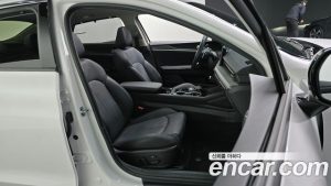 Kia K5 2.0 2024 года из Южной Кореи