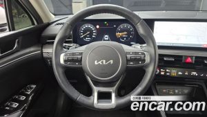 Kia K5 2.0 2024 года из Южной Кореи