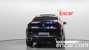 BMW X6 xDrive40i M Sport 2024 года из Южной Кореи