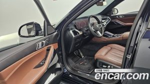 BMW X6 xDrive40i M Sport 2024 года из Южной Кореи