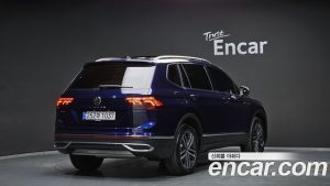 Volkswagen Tiguan 2.0 TSI Prestige 2023 года из Южной Кореи