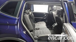 Volkswagen Tiguan 2.0 TSI Prestige 2023 года из Южной Кореи