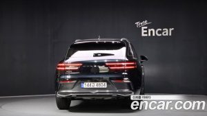 Genesis GV70 2.5T Бензин 2WD 2025 года из Южной Кореи