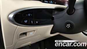 Genesis GV70 2.5T Бензин 2WD 2025 года из Южной Кореи
