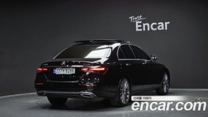 Mercedes-Benz E-Class E450 4MATIC Exclusive 2023 года из Южной Кореи