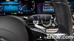 Mercedes-Benz E-Class E450 4MATIC Exclusive 2023 года из Южной Кореи