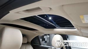Mercedes-Benz E-Class E450 4MATIC Exclusive 2023 года из Южной Кореи