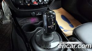 Mini Clubman JCW 2023 года из Южной Кореи