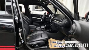 Mini Clubman JCW 2023 года из Южной Кореи