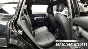 Mini Clubman JCW 2023 года из Южной Кореи