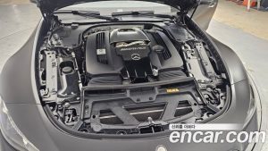 Mercedes-Benz SL-Class AMG SL63 4MATIC+ 2024 года из Южной Кореи