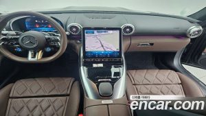 Mercedes-Benz SL-Class AMG SL63 4MATIC+ 2024 года из Южной Кореи