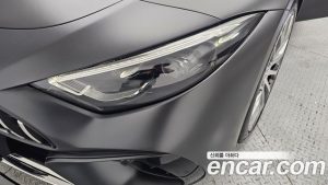 Mercedes-Benz SL-Class AMG SL63 4MATIC+ 2024 года из Южной Кореи