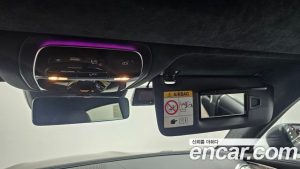 Mercedes-Benz SL-Class AMG SL63 4MATIC+ 2024 года из Южной Кореи