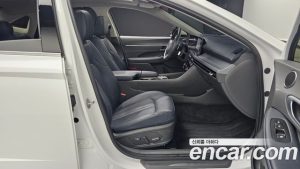 Hyundai Sonata 2.0 2024 года из Южной Кореи