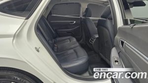 Hyundai Sonata 2.0 2024 года из Южной Кореи