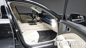 Kia K8 Signature 2025 года из Южной Кореи