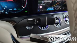 Mercedes-Benz CLS-Class CLS300d 4MATIC 2023 года из Южной Кореи
