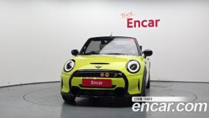 Mini Cooper Convertible CLASSIC 2023 года из Южной Кореи