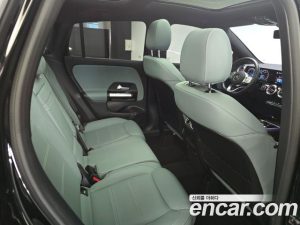 Mercedes-Benz GLA-Class GLA250 4MATIC 2023 года из Южной Кореи