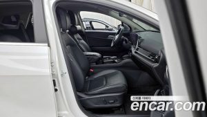 Kia Sportage Бензин 1.6 Turbo 2WD 2024 года из Южной Кореи