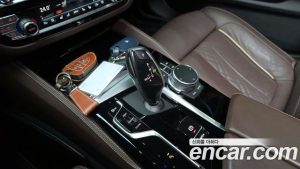 BMW 5-Series 530i M Sport 2023 года из Южной Кореи