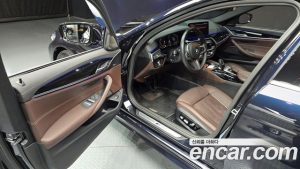 BMW 5-Series 530i M Sport 2023 года из Южной Кореи