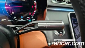 Mercedes-Benz S-Class S400 d 4MATIC 2023 года из Южной Кореи
