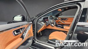 Mercedes-Benz S-Class S400 d 4MATIC 2023 года из Южной Кореи