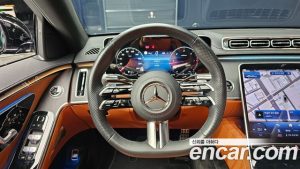 Mercedes-Benz S-Class S400 d 4MATIC 2023 года из Южной Кореи
