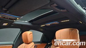 Mercedes-Benz S-Class S400 d 4MATIC 2023 года из Южной Кореи