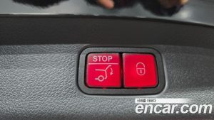 Mercedes-Benz GLC-Class GLC300 4MATIC AMG Line 2023 года из Южной Кореи