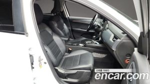 Renault-KoreaSamsung XM3 1.6 GTe RE 2023 года из Южной Кореи