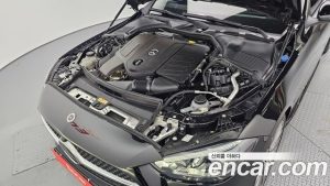 Mercedes-Benz C-Class C300 4MATIC AMG Line 2023 года из Южной Кореи