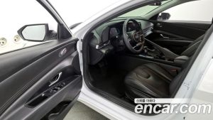 Hyundai AVANTE 1.6 2025 года из Южной Кореи