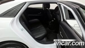 Hyundai AVANTE 1.6 2025 года из Южной Кореи