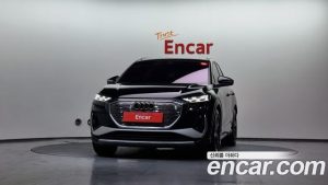 Audi Q4 e-tron 40 Premium 2023 года из Южной Кореи