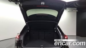 Audi Q4 e-tron 40 Premium 2023 года из Южной Кореи